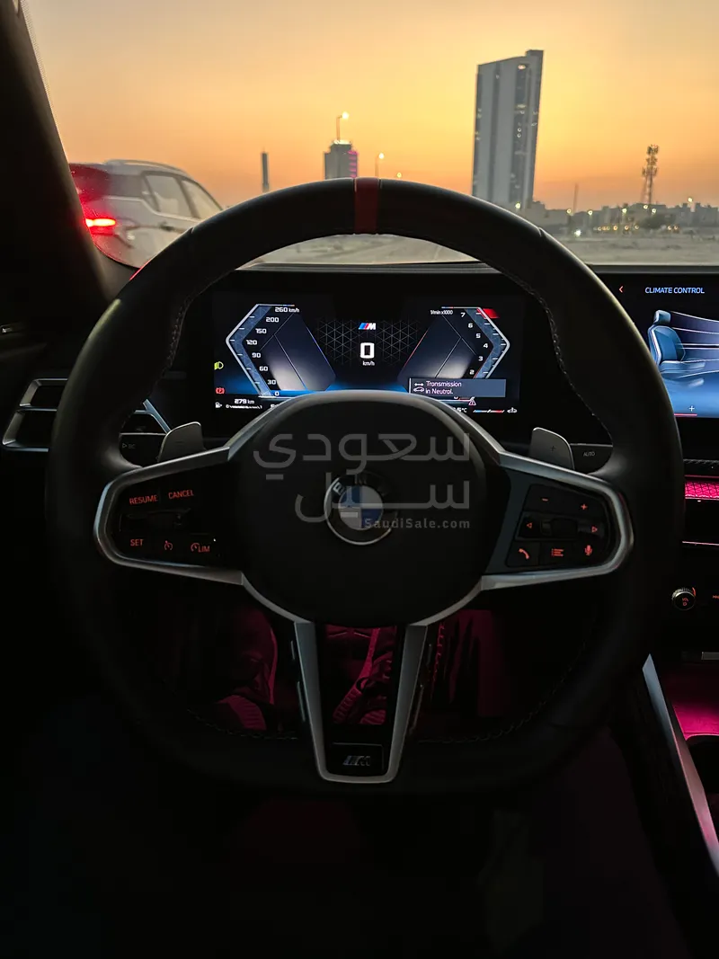 2025 بي ام دبليو الفئة الثانية إم 250 أي