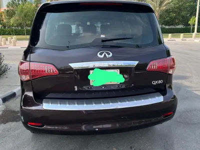 2015 انفينيتي كيو اكس 80