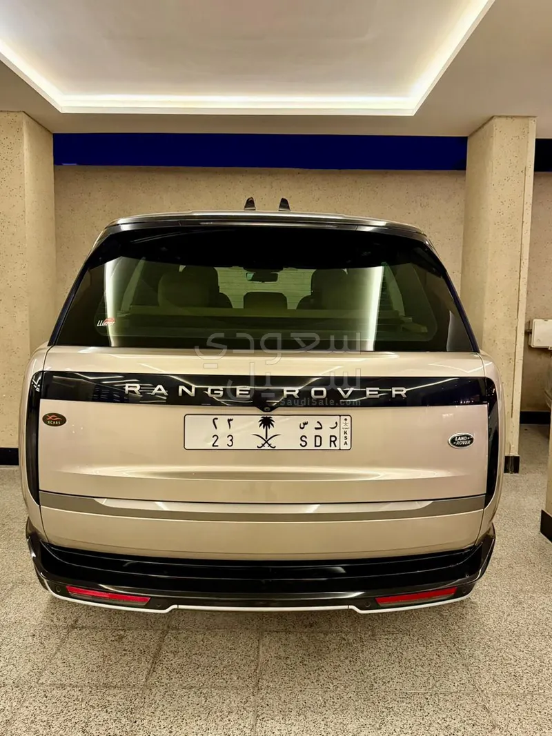 2022 لاند روفر رينج روفر اتش اس اي