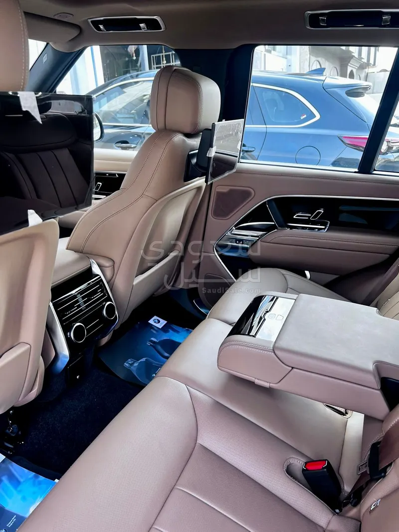 2022 لاند روفر رينج روفر اتش اس اي