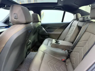 2024 BMW 5 Series 520i