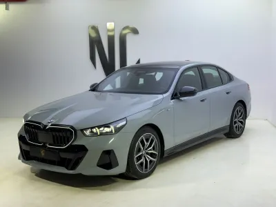 2024 BMW 5 Series 520i