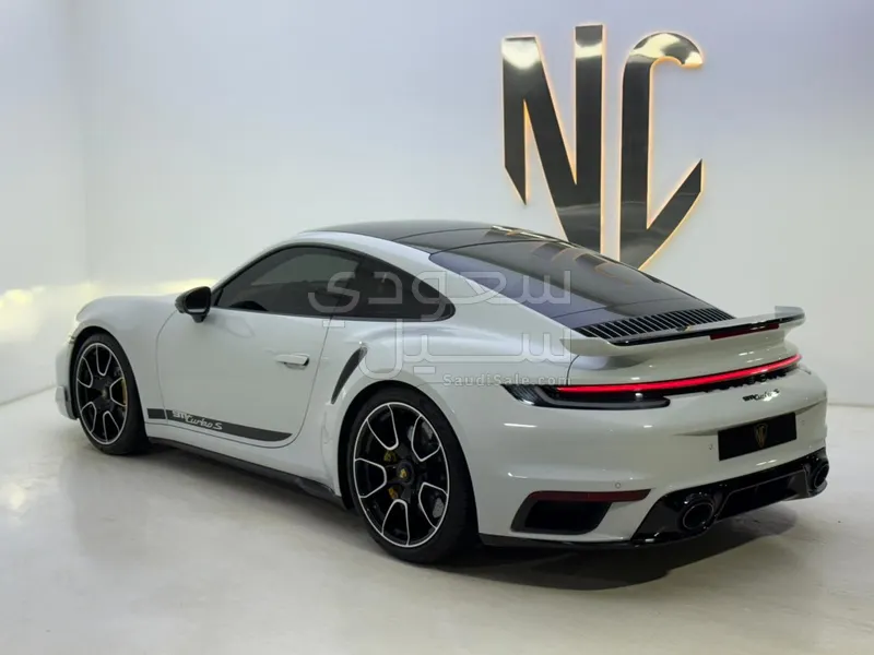2021 Porsche 911 Turbo S