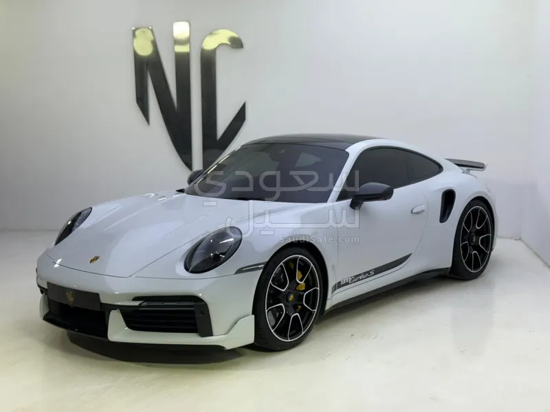 2021 Porsche 911 Turbo S