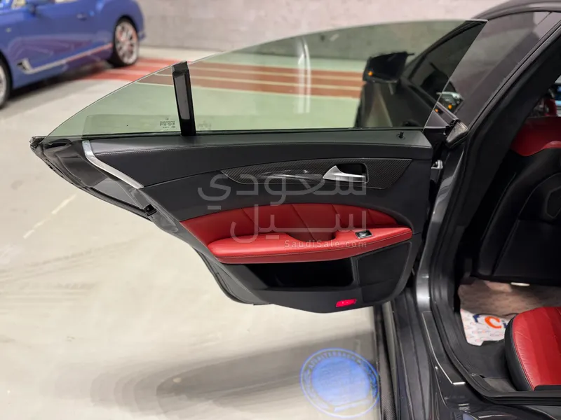 2014 مرسيدس - بنز سي إل إس 63 أي إم جي