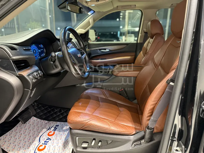 2016 كاديلاك اسكاليد