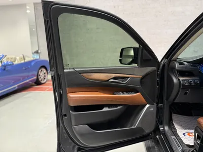 2016 كاديلاك اسكاليد