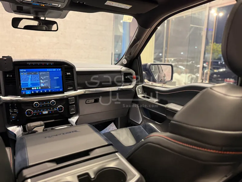 2022 فورد اف 150 رابتور