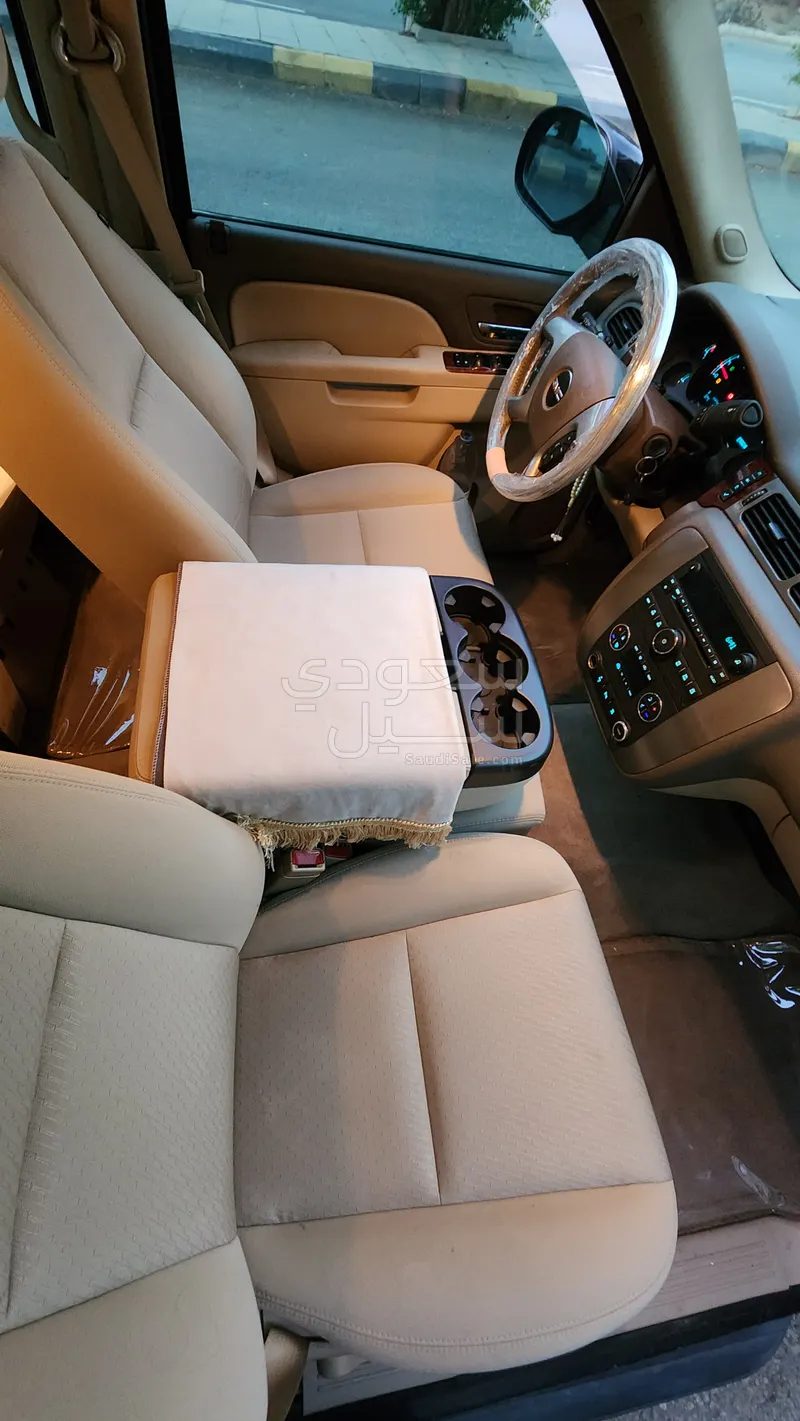 2010 جي ام سي يوكون اكس ال