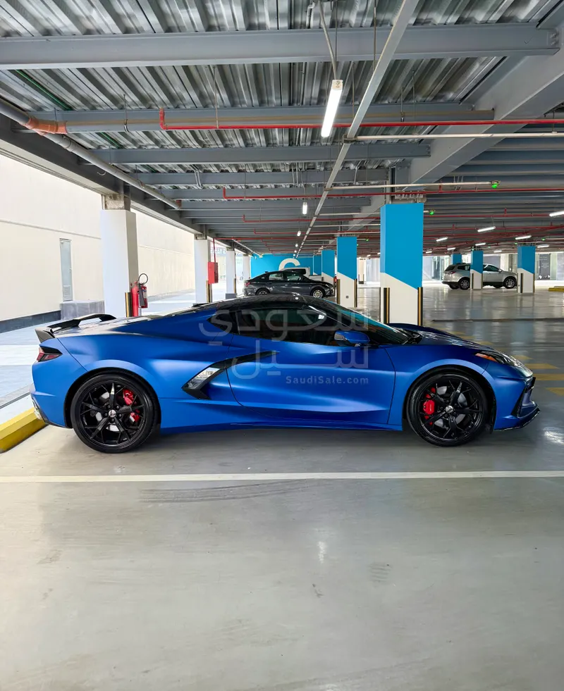 2020 شفروليه كورفيت سي 8