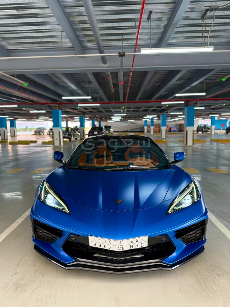 2020 شفروليه كورفيت سي 8