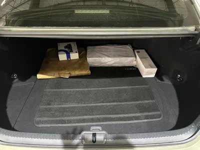 2023 لكزس آي إس 300