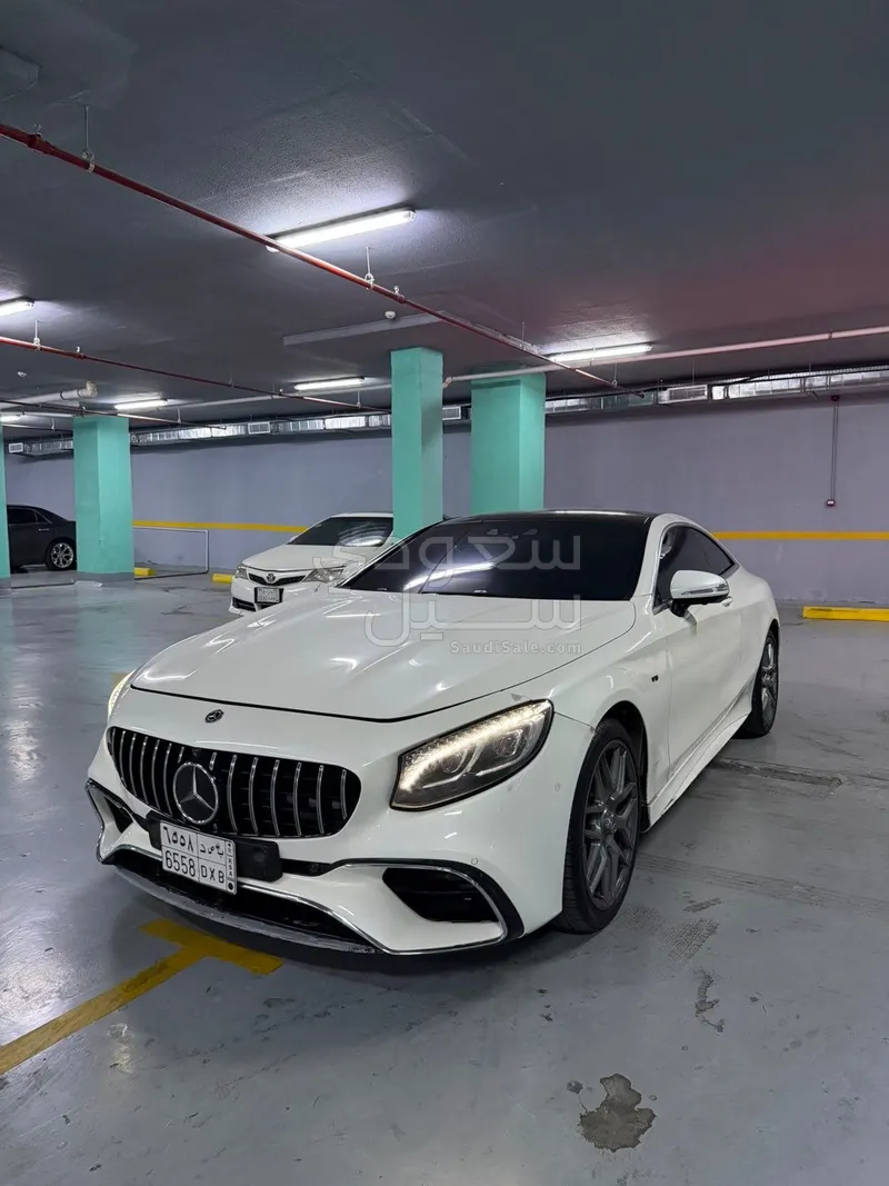 2015 مرسيدس - بنز إس 63 أي إم جي