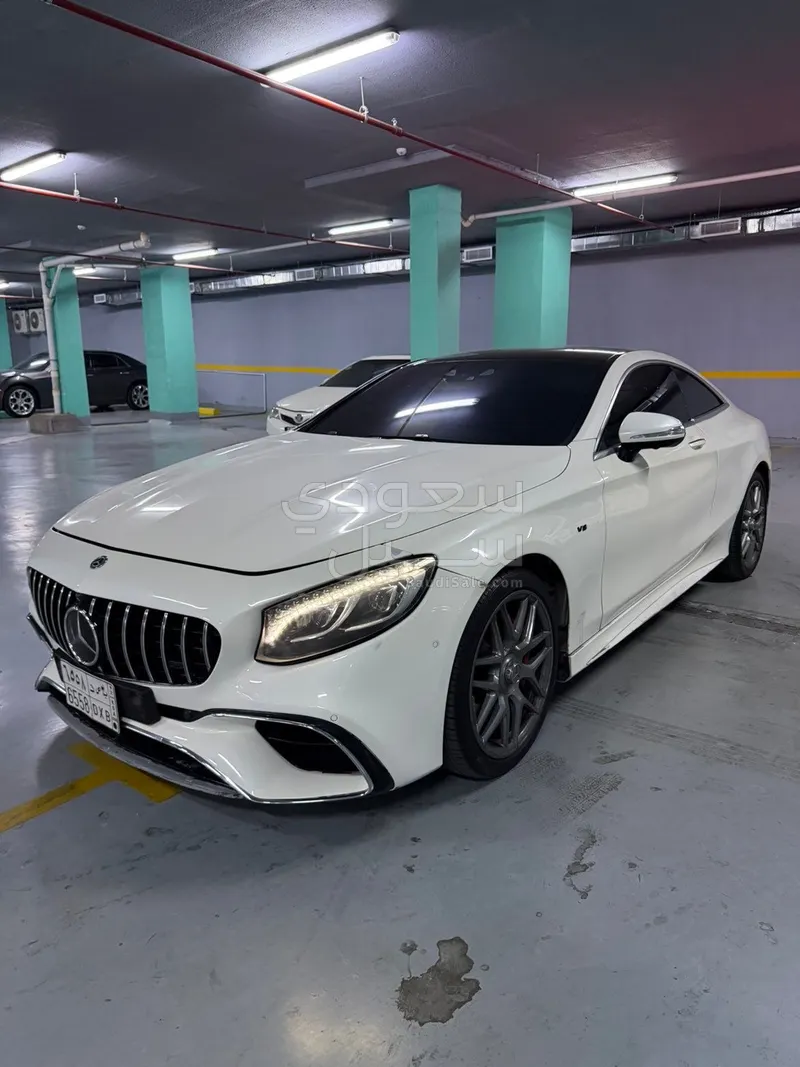 2015 مرسيدس - بنز إس 63 أي إم جي