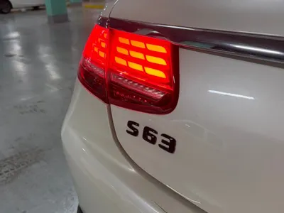 2015 مرسيدس - بنز إس 63 أي إم جي