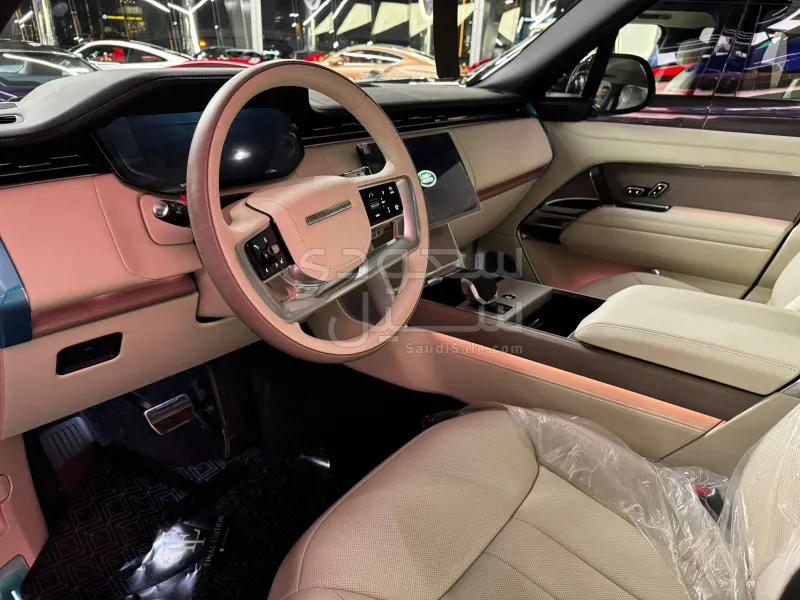 2025 لاند روفر رينج روفر اوتوبيوغرافي