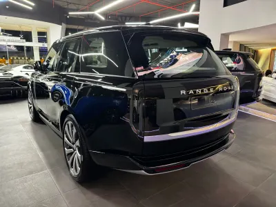 2025 لاند روفر رينج روفر اوتوبيوغرافي