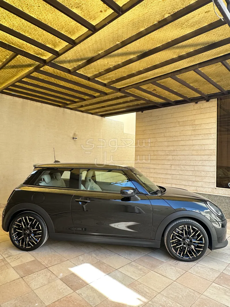 2025 ميني كوبر اس