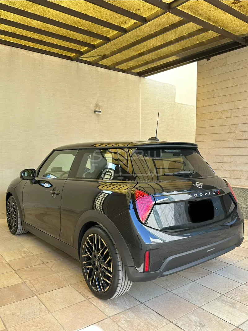 2025 ميني كوبر اس
