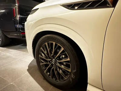 2025 انفينيتي كيو اكس 80