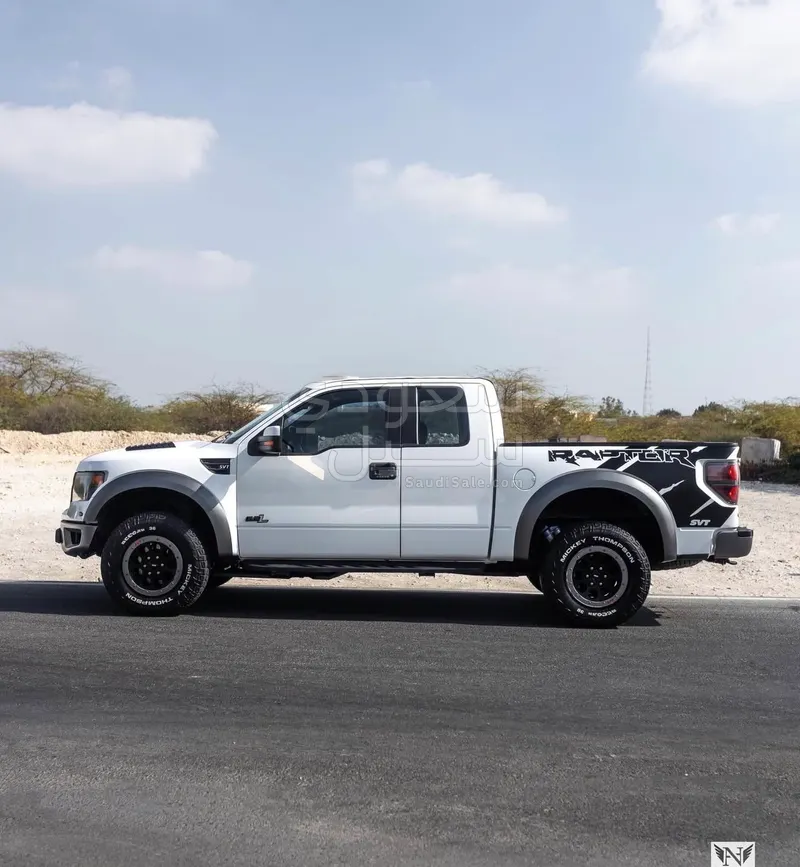 2014 فورد اف 150 رابتور