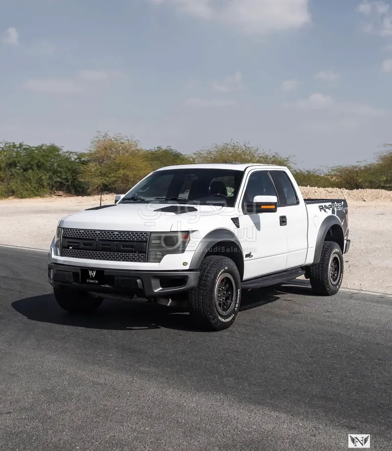 2014 فورد اف 150 رابتور