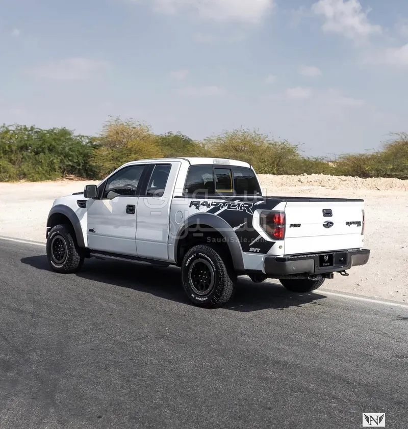 2014 فورد اف 150 رابتور