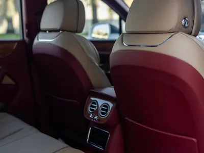 2017 بنتلي بنتايجا