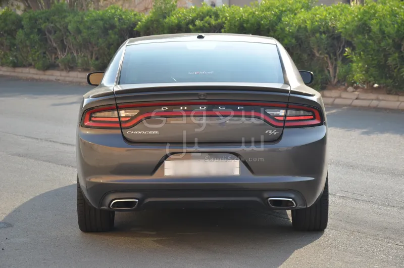 2015 دودج تشارجر ار تي
