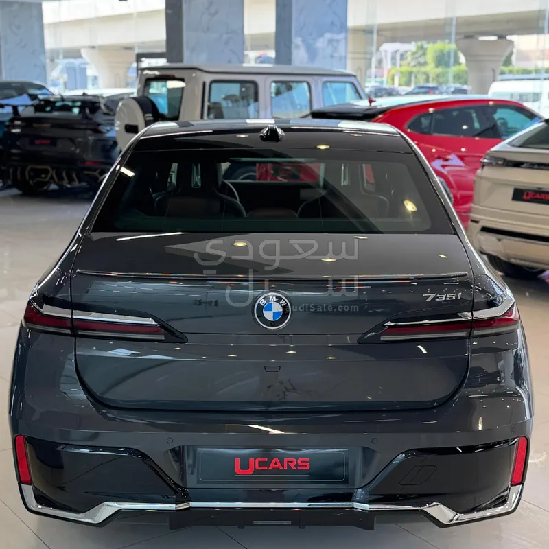 2025 بي ام دبليو الفئة اي