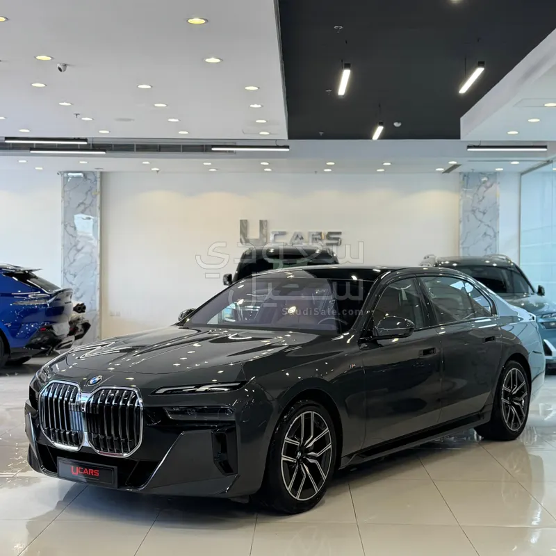 2025 بي ام دبليو الفئة اي