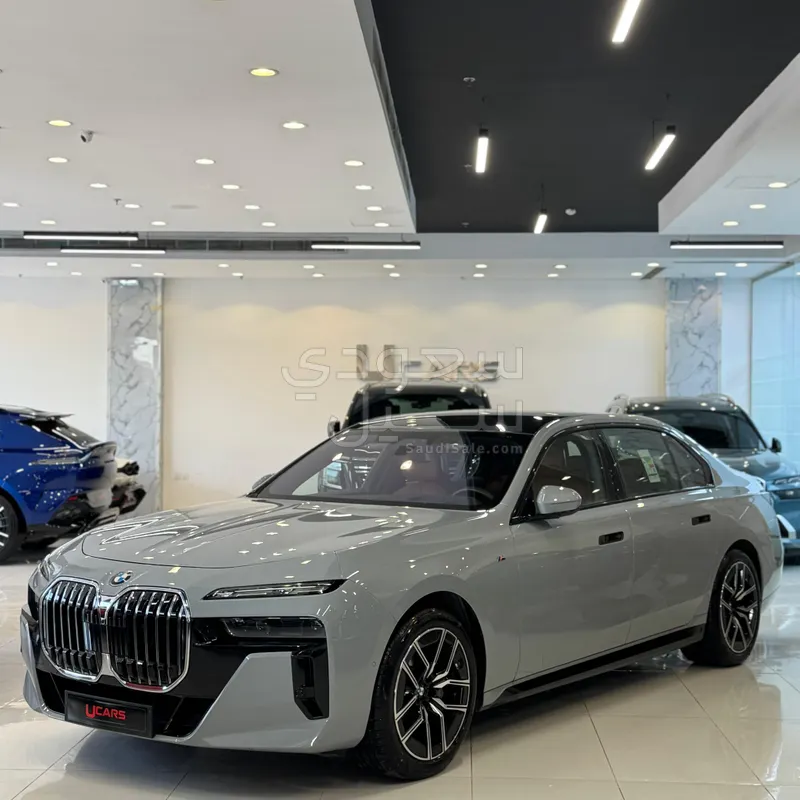 2025 بي ام دبليو الفئة اي