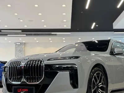 2025 بي ام دبليو الفئة اي