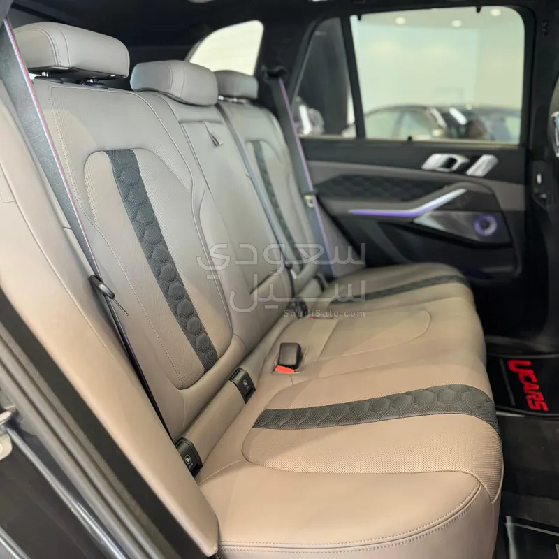 2024 بي ام دبليو الفئة اكس 5 إم