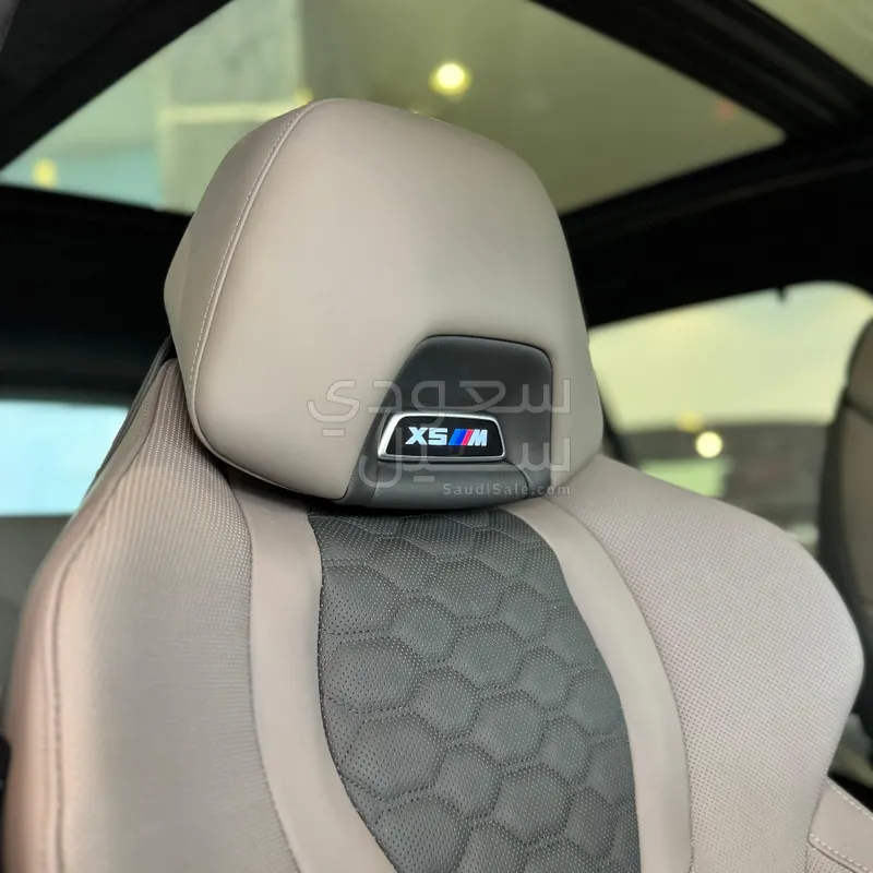 2024 بي ام دبليو الفئة اكس 5 إم
