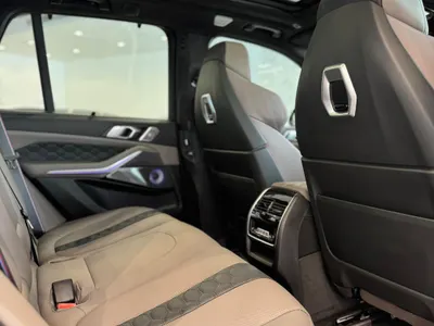 2024 بي ام دبليو الفئة اكس 5 إم