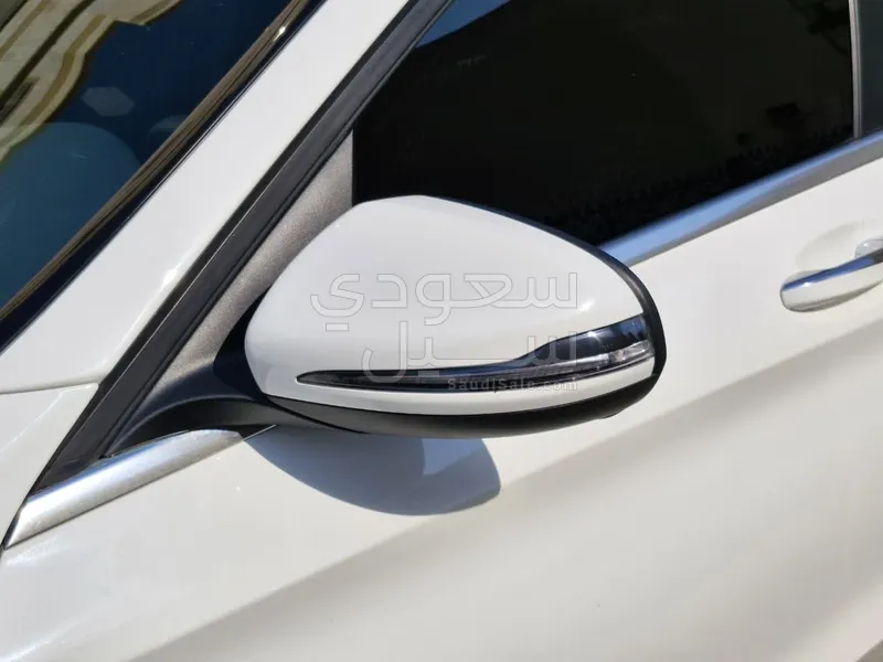 2020 مرسيدس - بنز سي 200