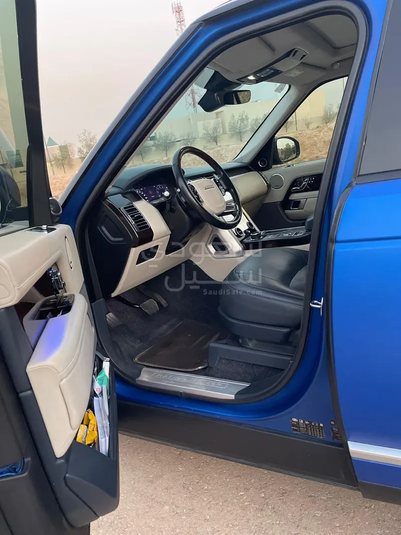 2018 لاند روفر رينج روفر فوج ان اي