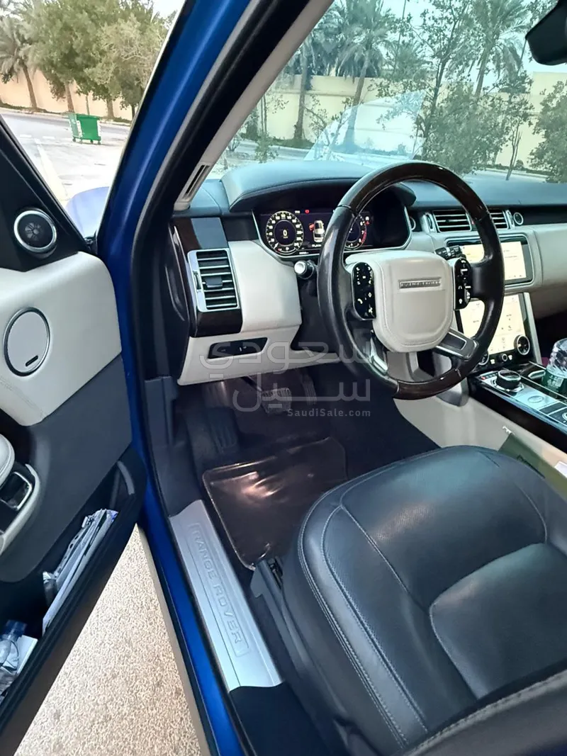 2018 لاند روفر رينج روفر فوج ان اي