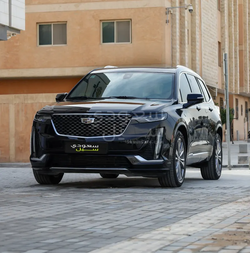 2021 كاديلاك اكس تي 6