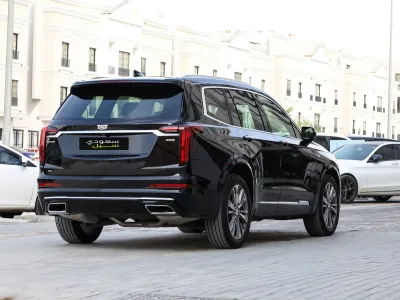 2021 كاديلاك اكس تي 6