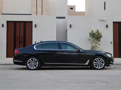 2018 بي ام دبليو الفئة السابعة 740 إل أي