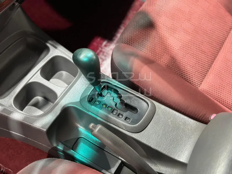 2012 تويوتا هاي لوكس غمارتين