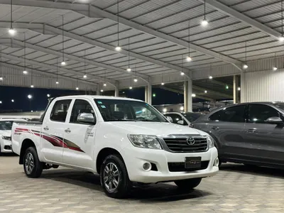 2012 تويوتا هاي لوكس غمارتين