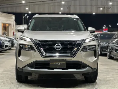 2025 نيسان اكس - ترايل