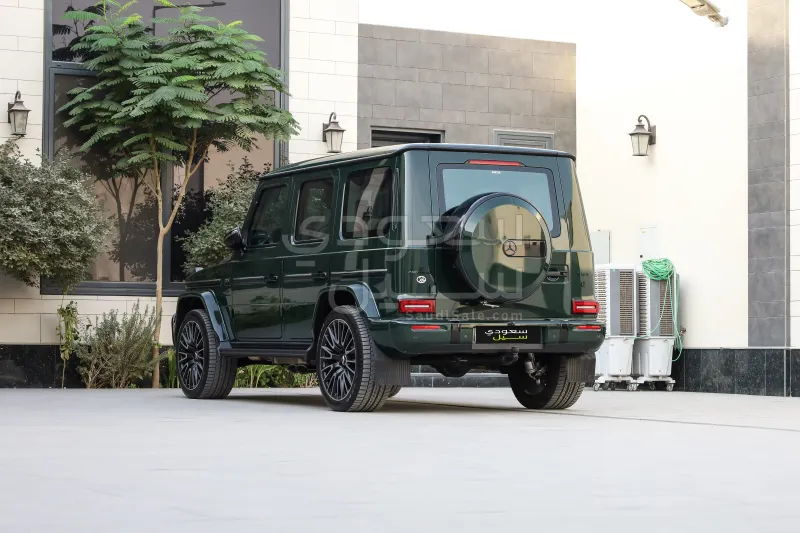 2025 مرسيدس - بنز جي 63 أي إم جي