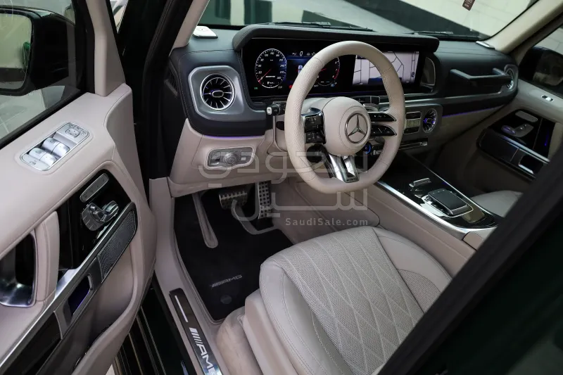 2025 مرسيدس - بنز جي 63 أي إم جي