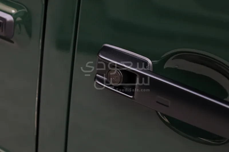 2025 مرسيدس - بنز جي 63 أي إم جي