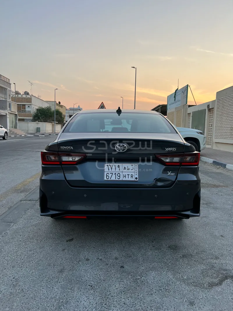 2023 تويوتا ياريس
