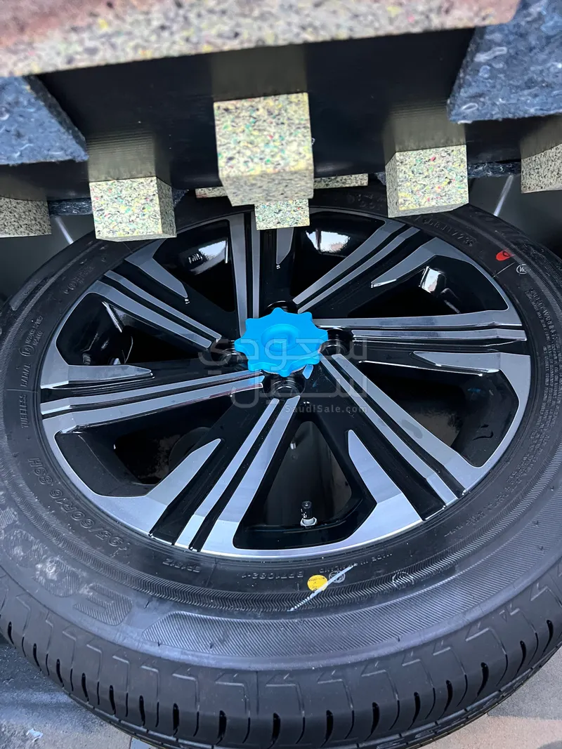 2023 تويوتا ياريس